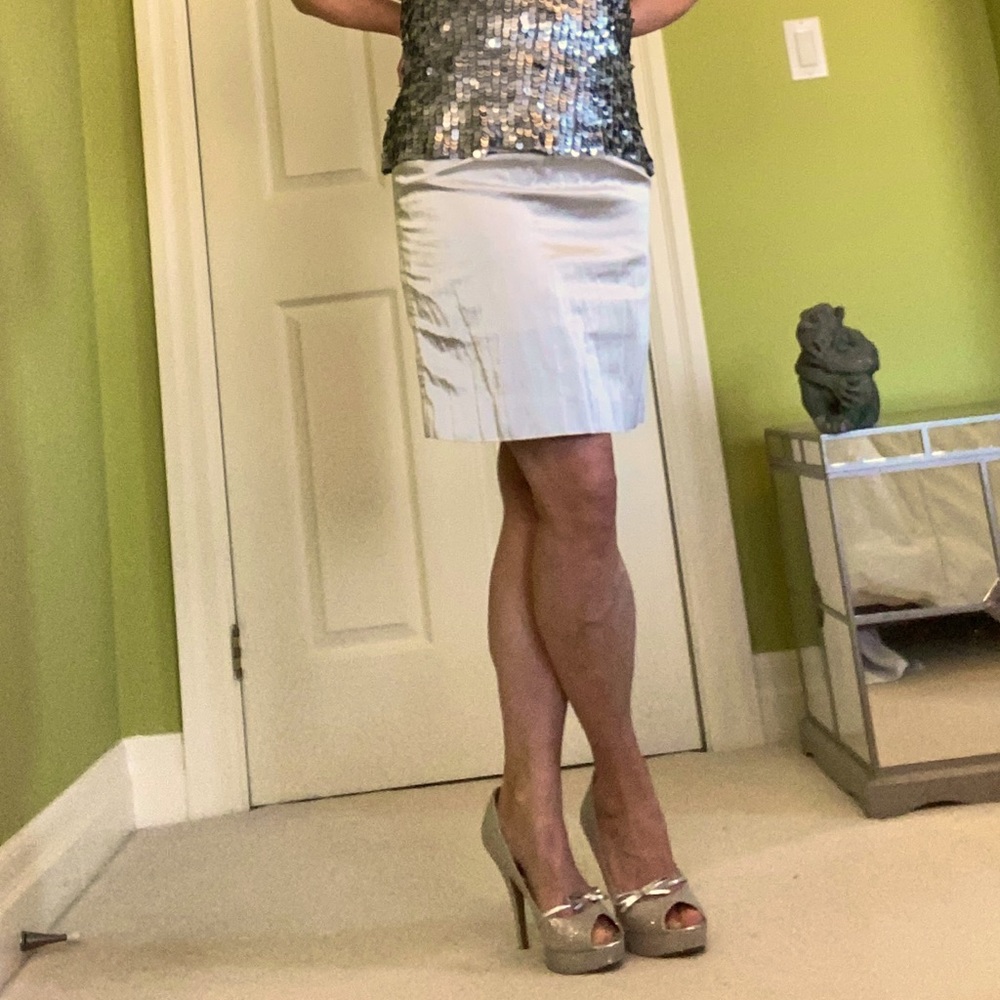 Short n sassy Bandolera skirt